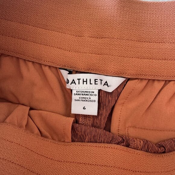 Athleta Echo Shorts Womens 6 Burnt Orange Mid-Rise Zipper Pocket Gym Workout - Picture 4 of 5